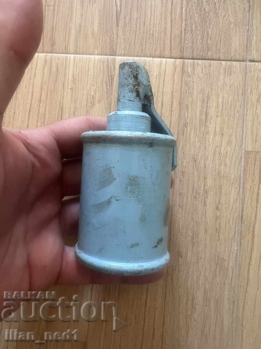 Χειροβομβίδα 2 με τιμή 50.00 BGN | € 25.56