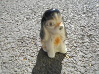 CAINE VECHI DE PORCELAN MARCAT