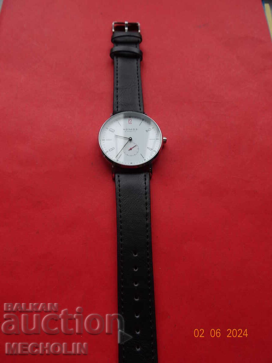 Licitație GLASSETTE NOMOS 3 Licitație GLASSETTE NOMOS 3