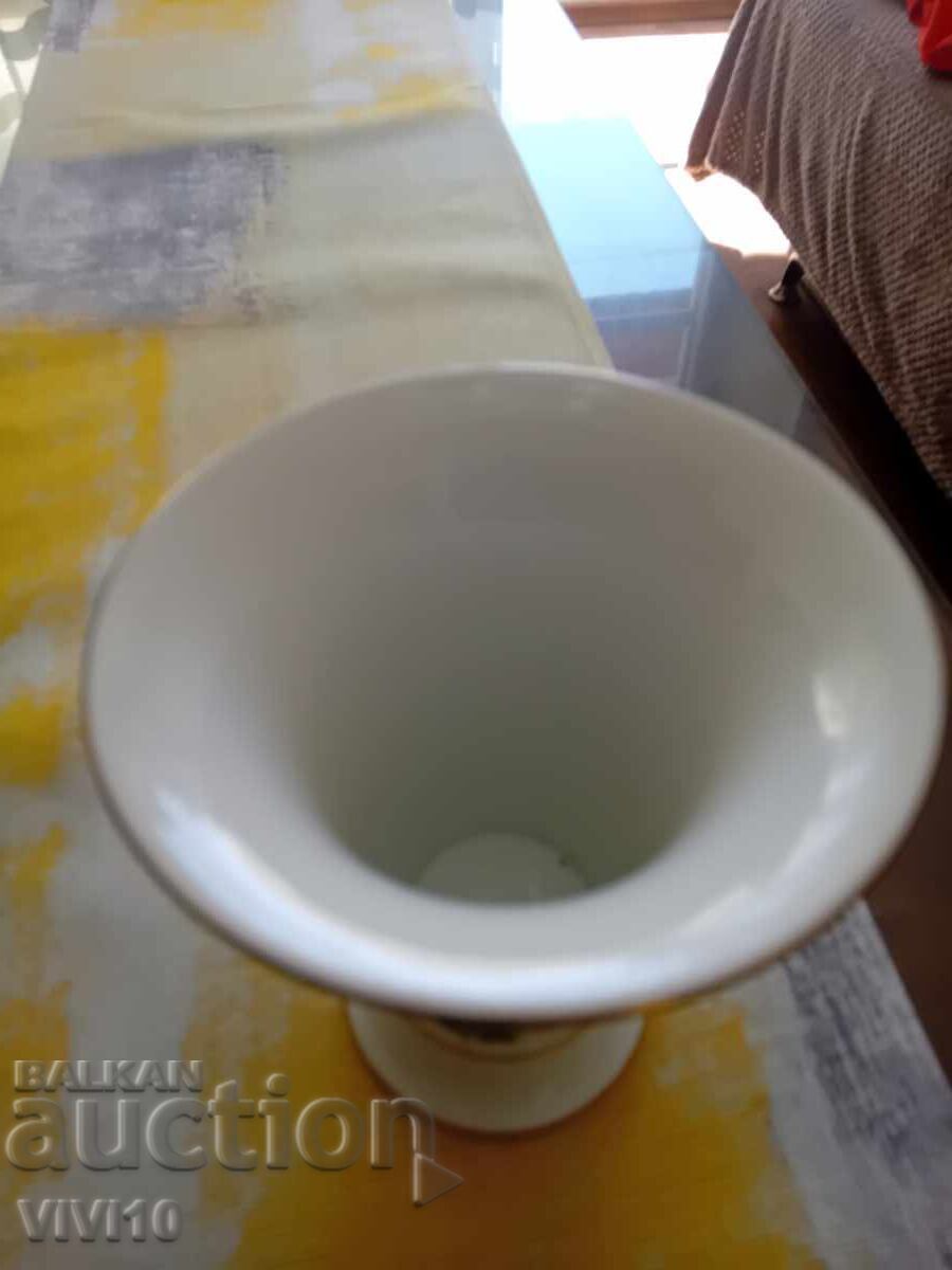 Licitație Vază veche Meissen, Aurire