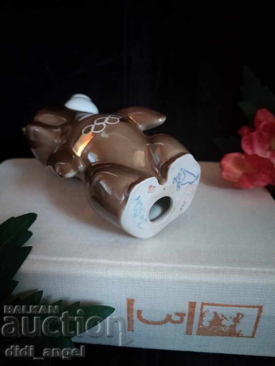 Delivery of Olympic Bear - Dulevo