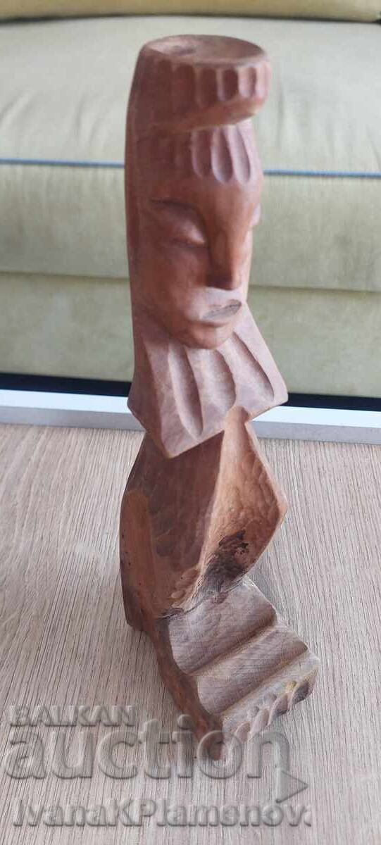 Delivery of Wood carving for connoisseurs, height 25cm