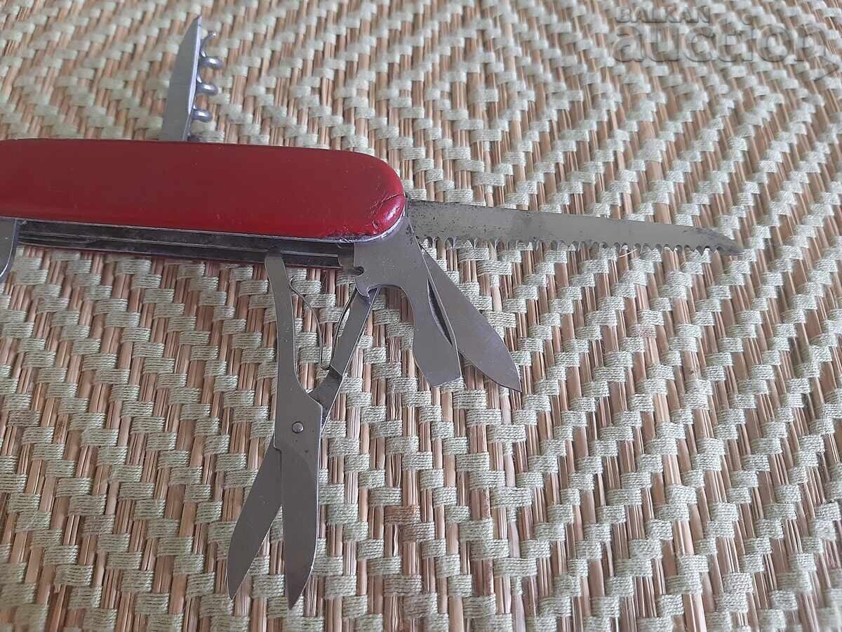 Delivery of Swiss Army Knife VICTORINOX