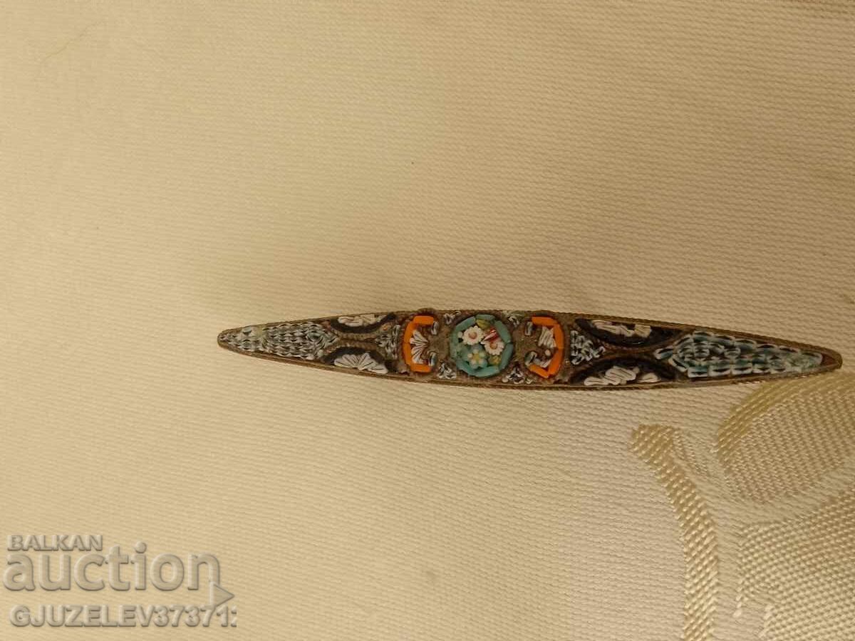 Αυθεντική παλιά καρφίτσα, χειροποίητη από λουλούδια