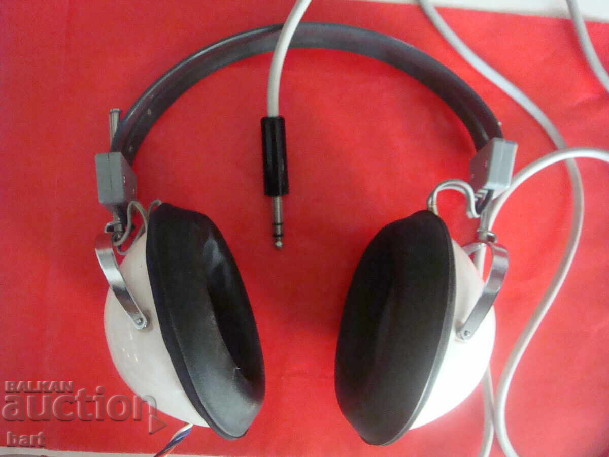 Ρετρό Ιαπωνικά ακουστικά "Elega" Ρετρό Ιαπωνικά ακουστικά "Elega"