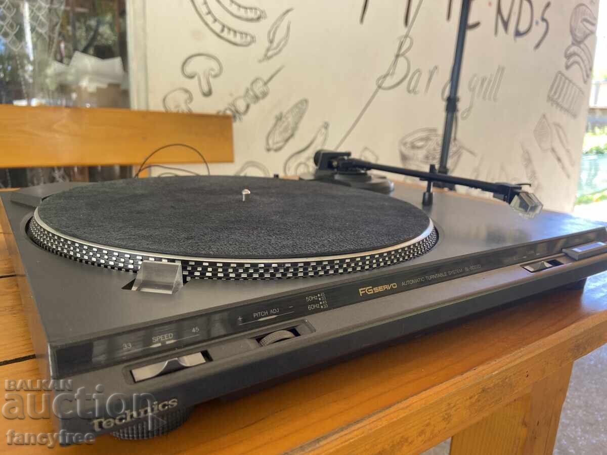 Technics SL-BD22D Turntable with price 150.00 BGN | € 76.69 Technics SL-BD22D Turntable with price 150.00 BGN | € 76.69