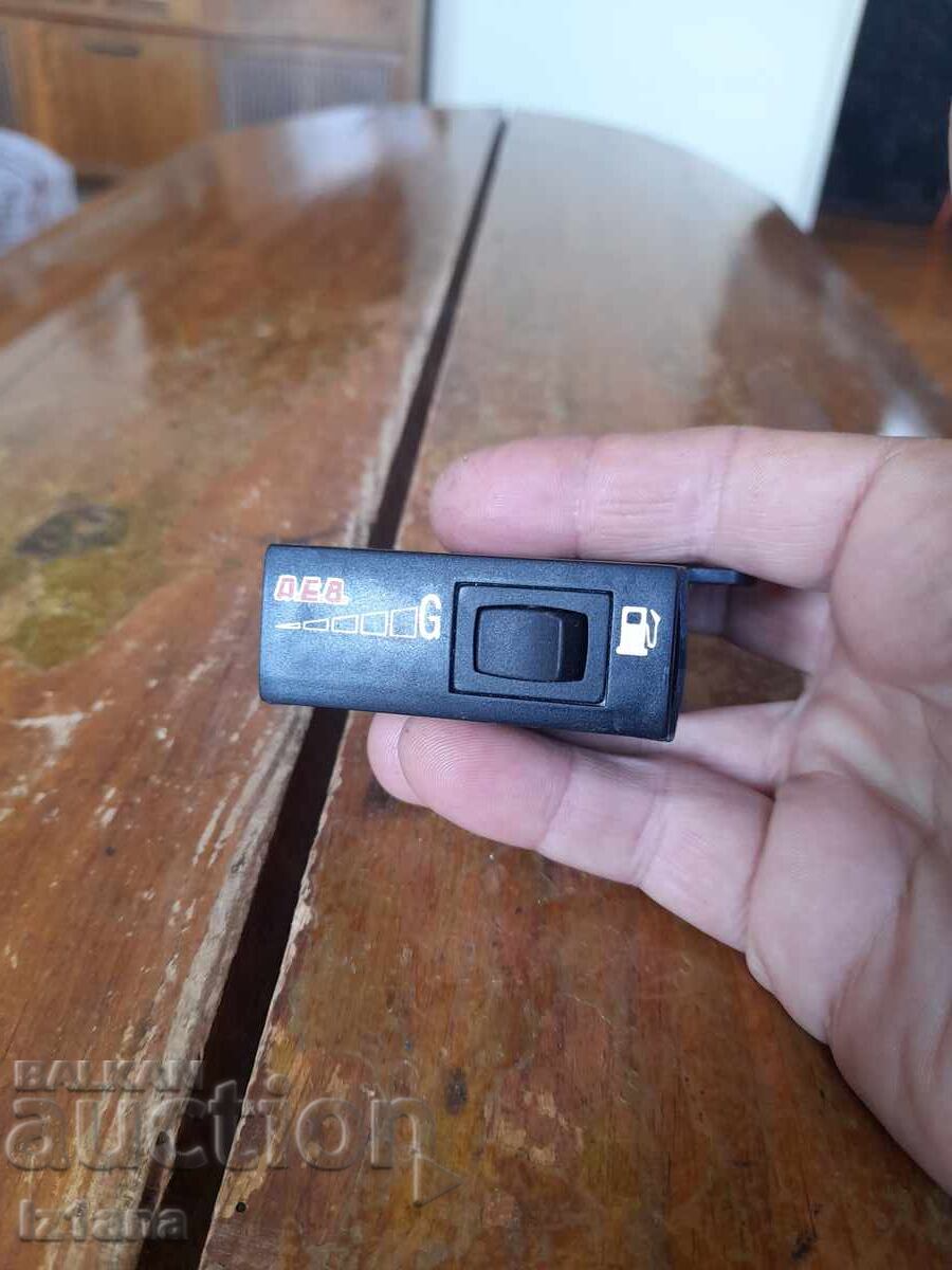 Cheie, comutator pentru instalație de gaz cu preț 11.00 BGN | € 5.62 Cheie, comutator pentru instalație de gaz cu preț 11.00 BGN | € 5.62