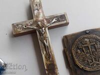 Седеф кръст,посребрен,маслиново дърво