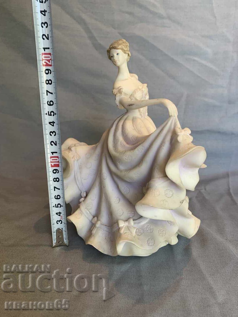 figurine figure with price 60.00 BGN | € 30.68 figurine figure with price 60.00 BGN | € 30.68