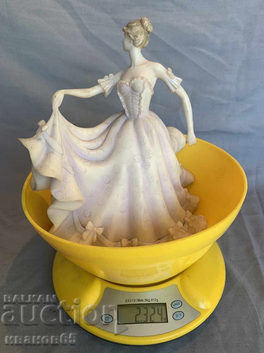 figurine figure - 6 figurine figure - 6