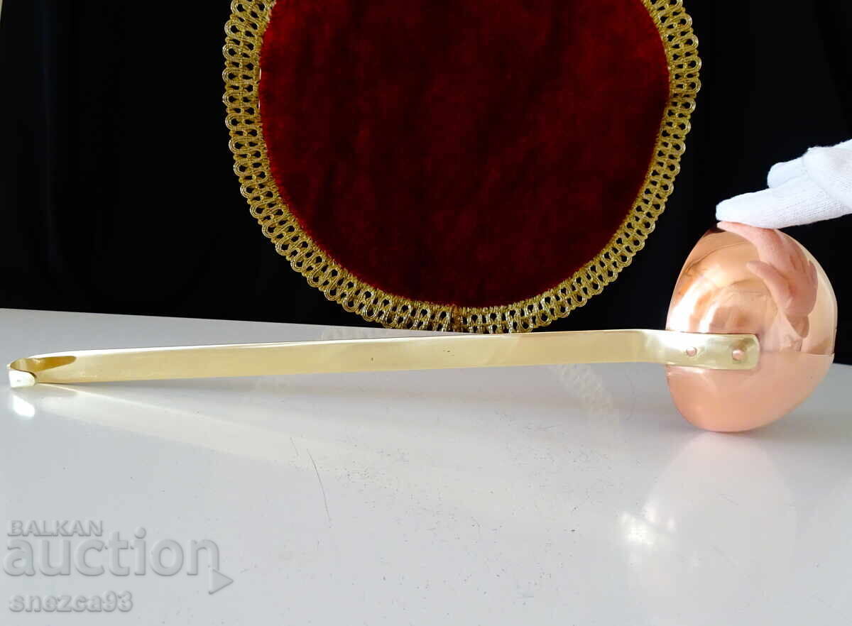 Large copper ladle, pure red honey - 7