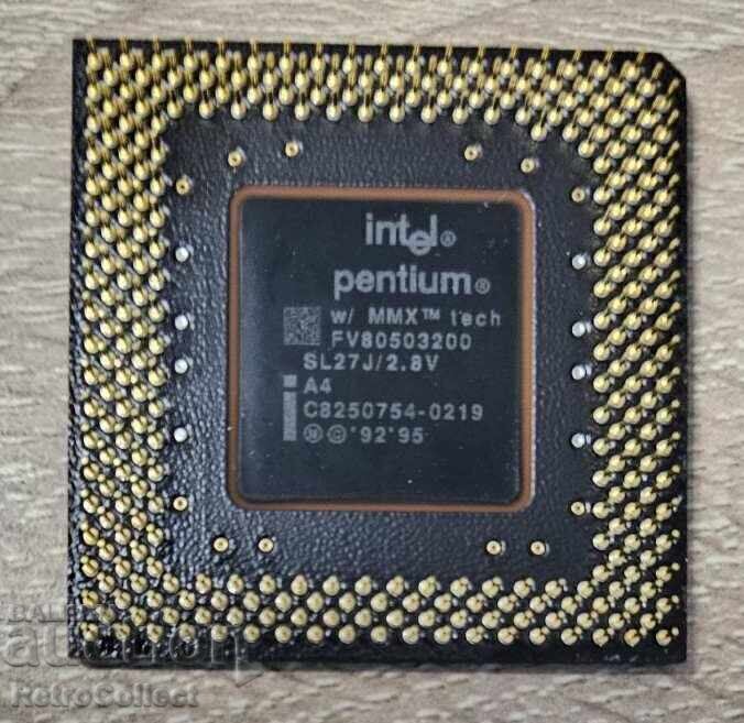 Procesor Intel Pentium 200 MMX funcțional retro CPU Socket 7 cu preț 35.00 BGN | € 17.90 Procesor Intel Pentium 200 MMX funcțional retro CPU Socket 7 cu preț 35.00 BGN | € 17.90