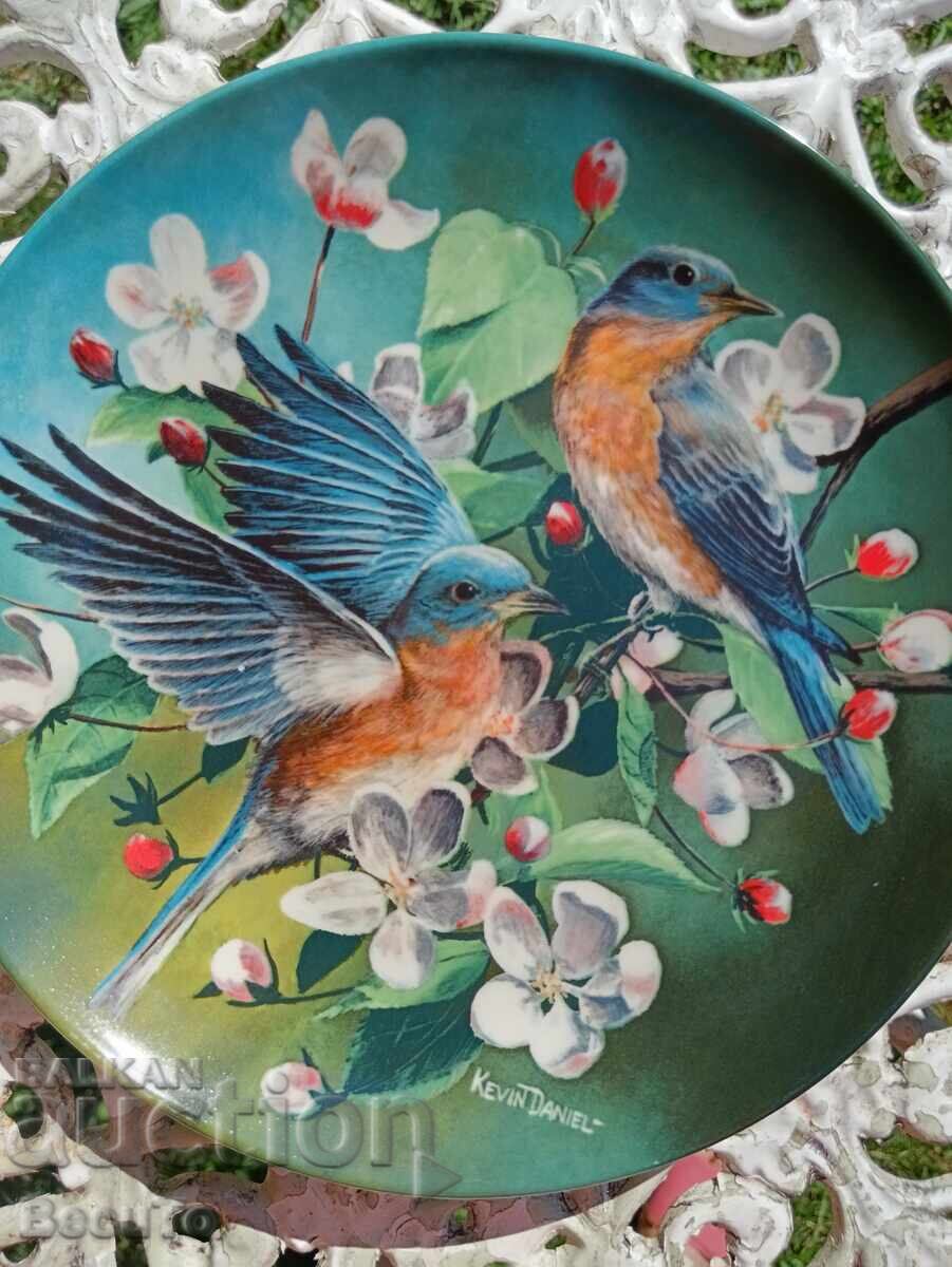 Farfurie decorativă din porțelan cu păsări, Anglia, ca nouă cu preț 35.00 BGN | € 17.90