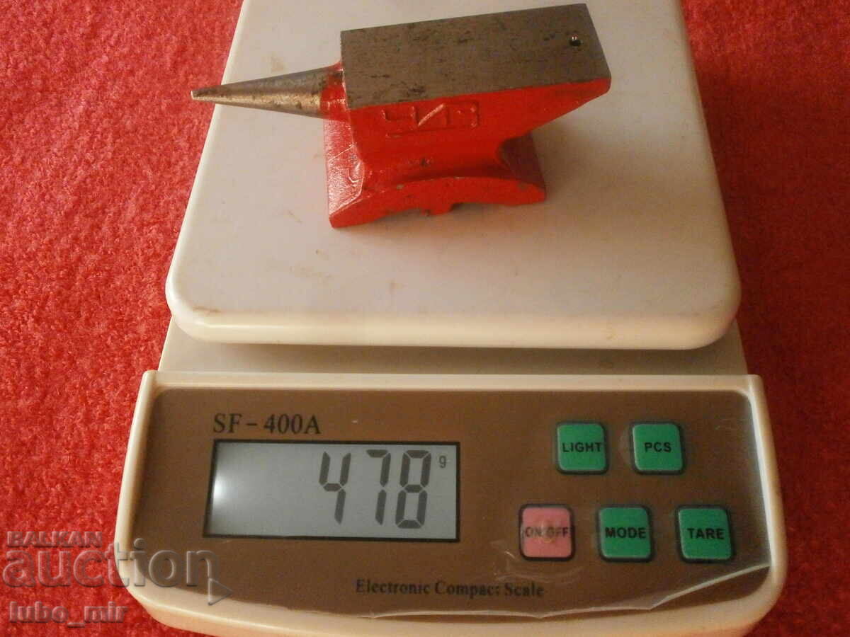 Old jewelry - watchmaking anvil - 6