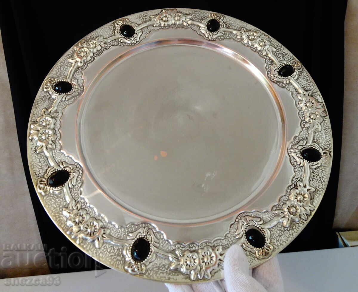 Посребрена поднос,рози,оникс 31 см.