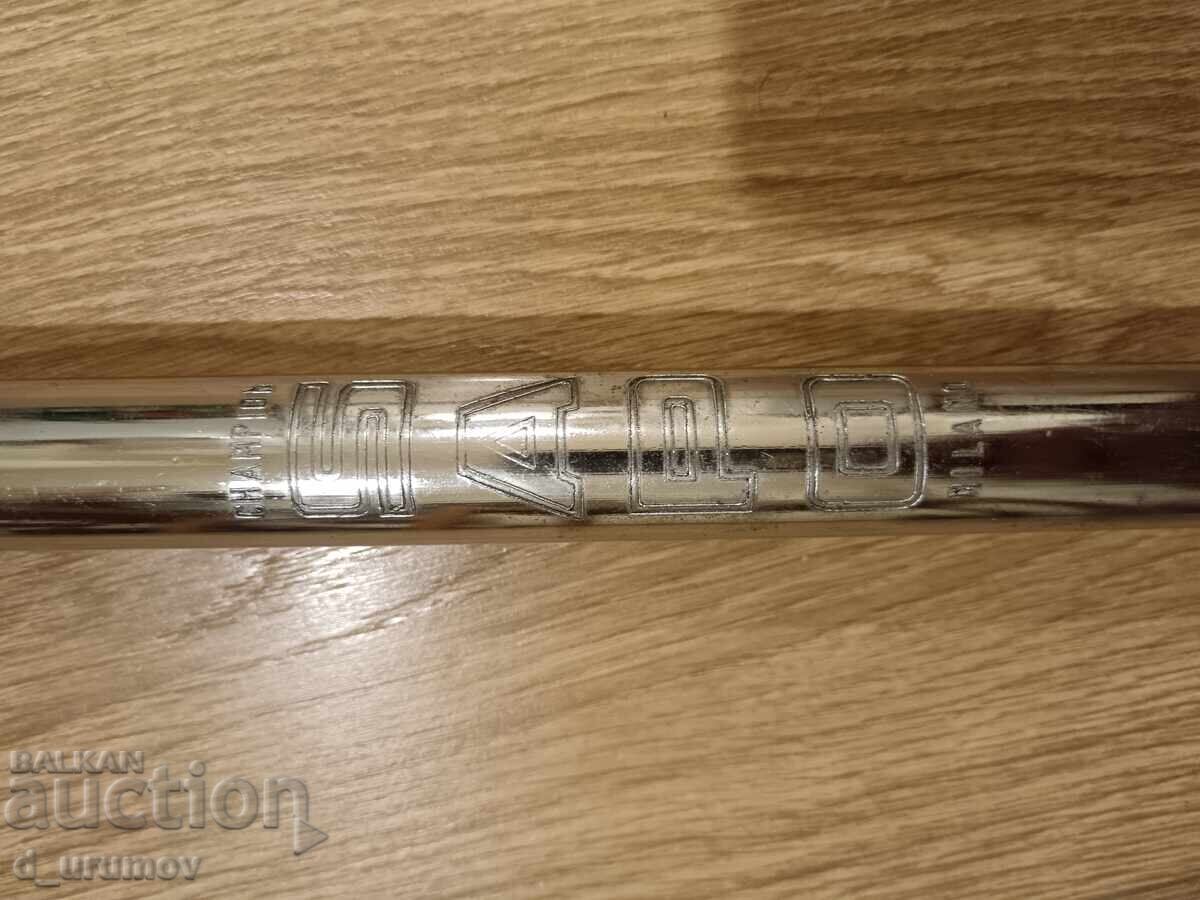 Pompă de bicicletă vintage Champion Sapo Milano cu preț 45.00 BGN | € 23.01