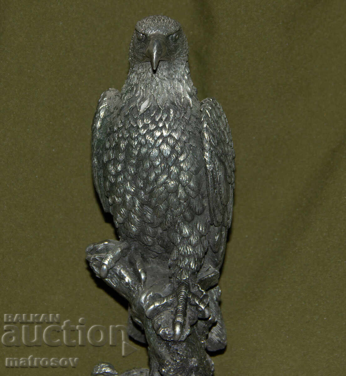 Licitație Vechi suport solid de birou sculptură vultur Licitație Vechi suport solid de birou sculptură vultur