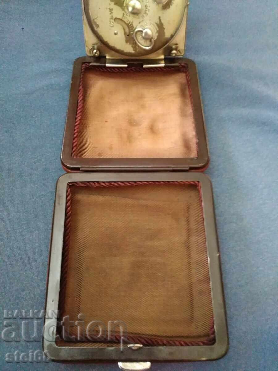 Delivery of Russian Alarm Clock - Road