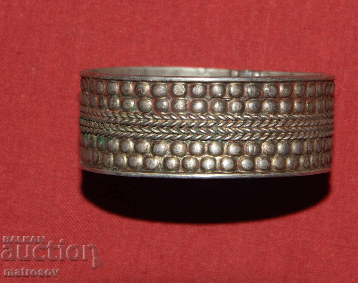 Δημοπρασία Παλαιό παραδοσιακό ασημένιο βραχιόλι κόσμημα