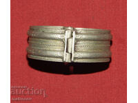 Παλαιό παραδοσιακό ασημένιο βραχιόλι κόσμημα