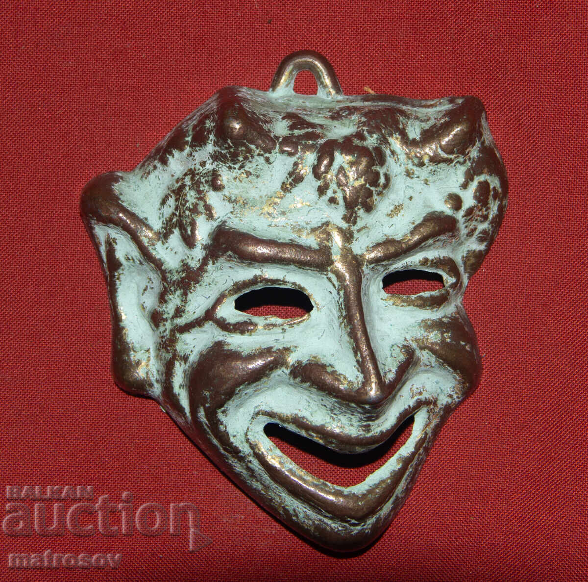 Mica sculptură din alamă, decorațiune, mască