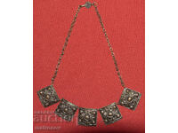 Παλιό παραδοσιακό ασημένιο κολιέ