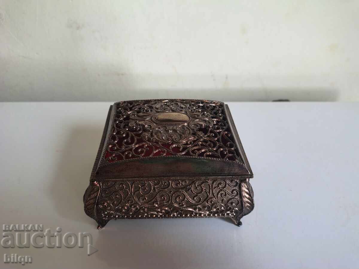 Beautiful Old Silver-Plated Jewelry Box Beautiful Old Silver-Plated Jewelry Box