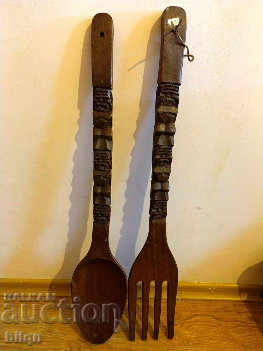 Mnogo, Mnogo Μεγάλα Πιρούνια Και Κουτάλια - Ξυλόγλυπτα