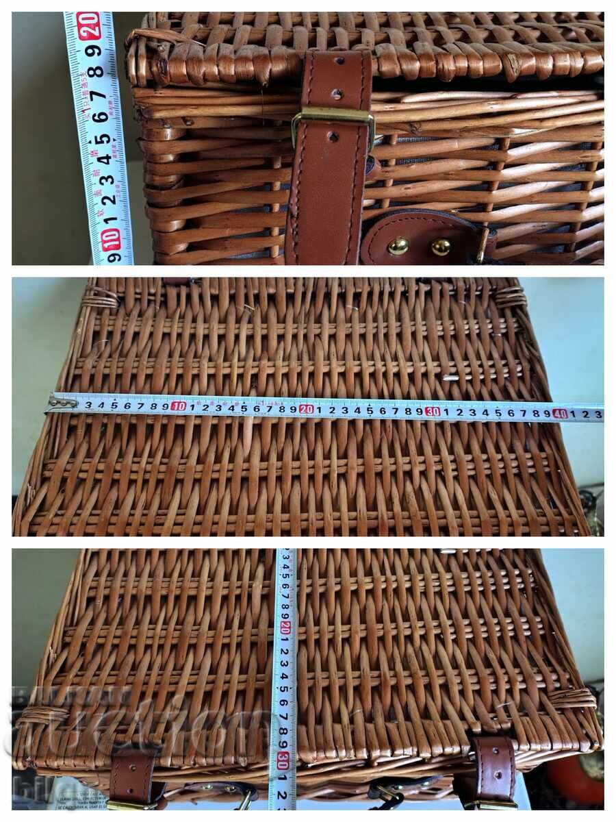 Υπέροχο Ψάθινο Καλάθι Πικνίκ για Δύο - 7