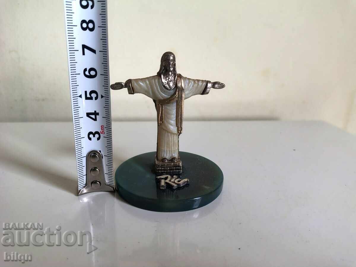 Delivery of Christ the Redeemer Statue From Rio de Janeiro, Brazil