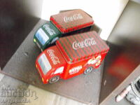Camioane COCA-COLA, 2 buc. Tablă, noi!