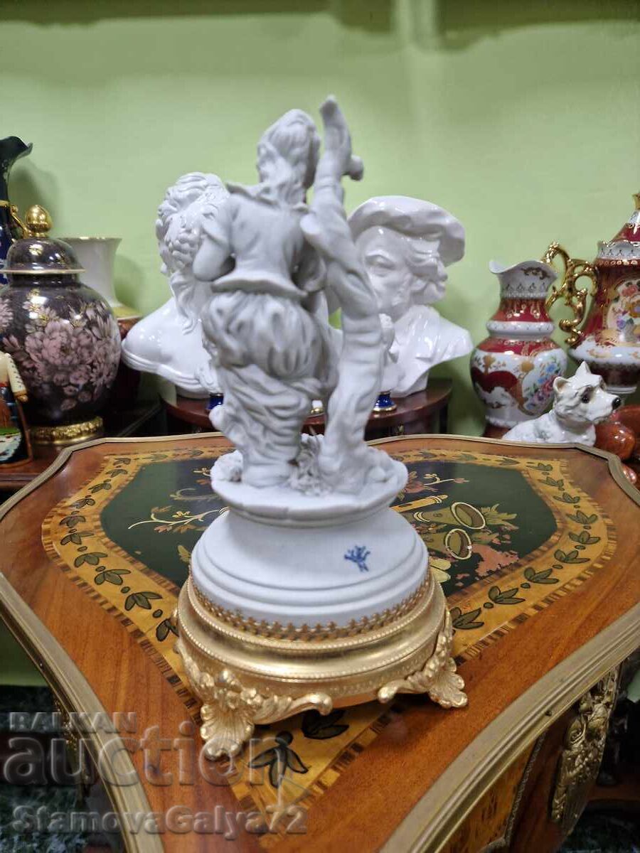 Stunning Italian Capodimonte Porcelain Figurine Statue - 6