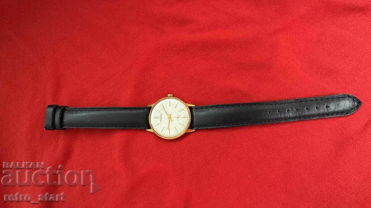 Ρολόι Ρακέτα, επιχρύσωση 10 micron, λειτουργεί! με τιμή 60.00 BGN | € 30.68