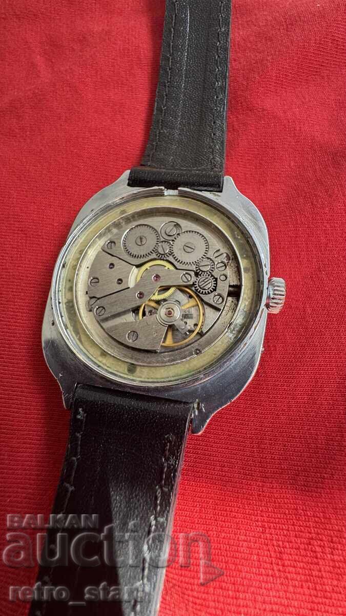 Ρολόι Slava, σπάνιο μοντέλο, λειτουργεί! με τιμή 80.00 BGN | € 40.90