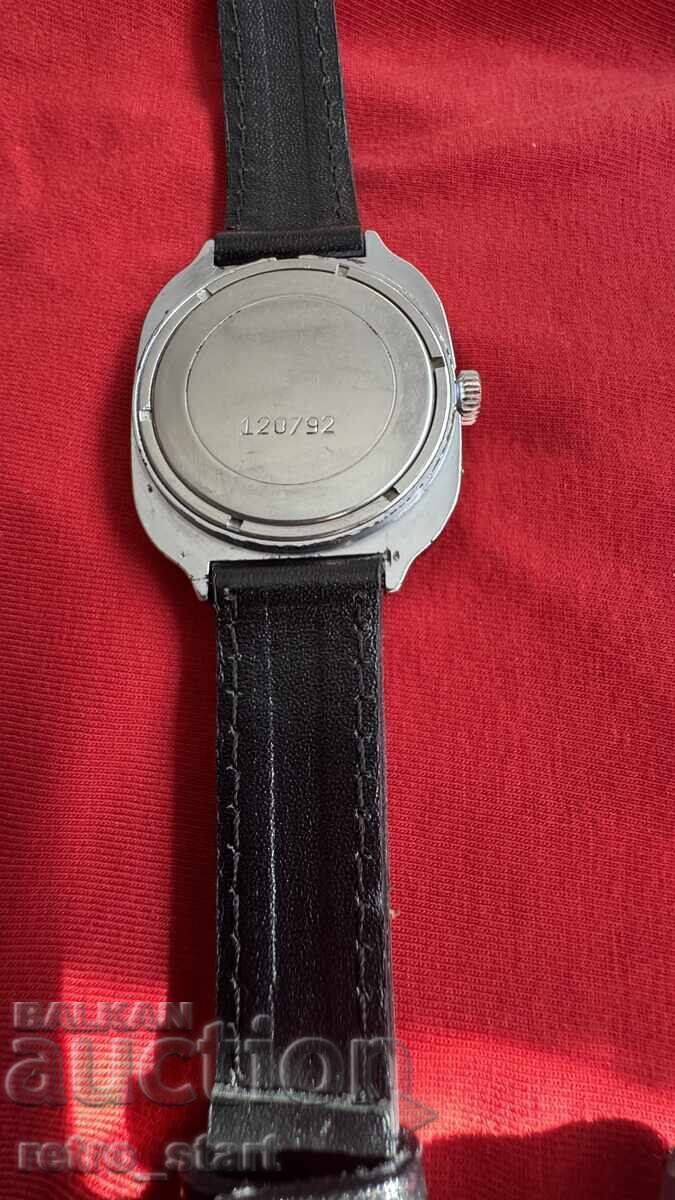 Δημοπρασία Ρολόι Slava, σπάνιο μοντέλο, λειτουργεί!