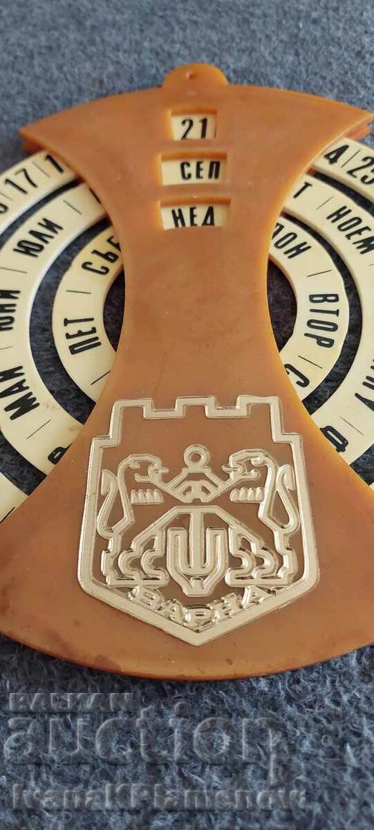 Auction Retro Varna Calendar for Connoisseurs Auction Retro Varna Calendar for Connoisseurs