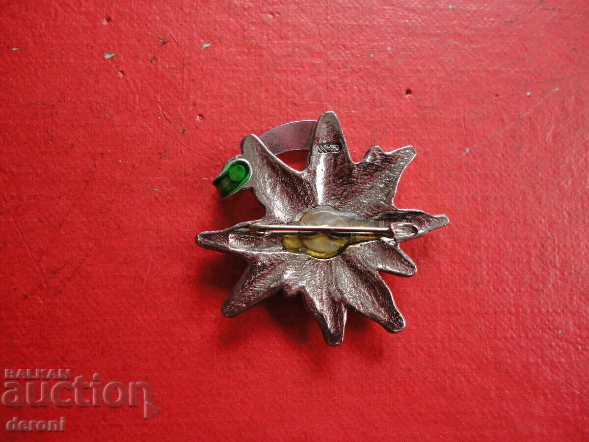 Auction  Hunting badge sign brooch 5