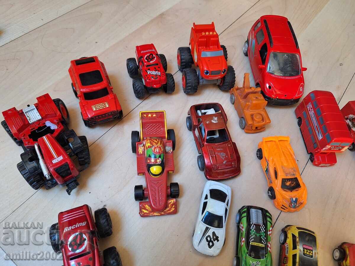 Детски играчки колички с цена 15.00 лв. | € 7.67 Детски играчки колички с цена 15.00 лв. | € 7.67