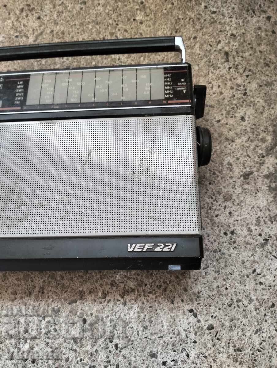 Wef 221 Веф 221 старо радио с цена 29.99 лв. | € 15.33