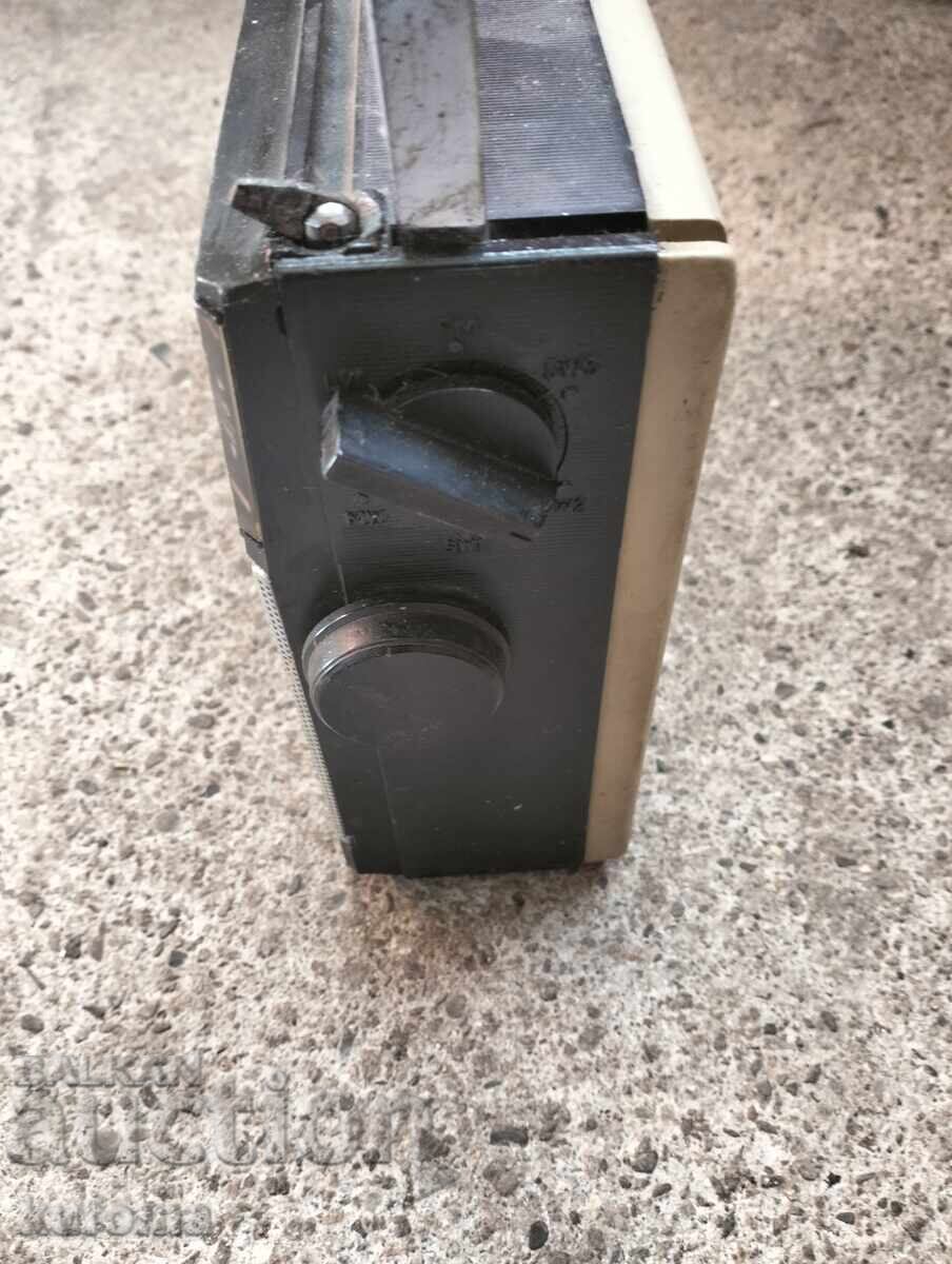 Аукцион Wef 221 Веф 221 старо радио