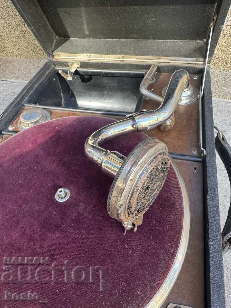 Zenith Hand-Crank Gramophone - 5 Zenith Hand-Crank Gramophone - 5