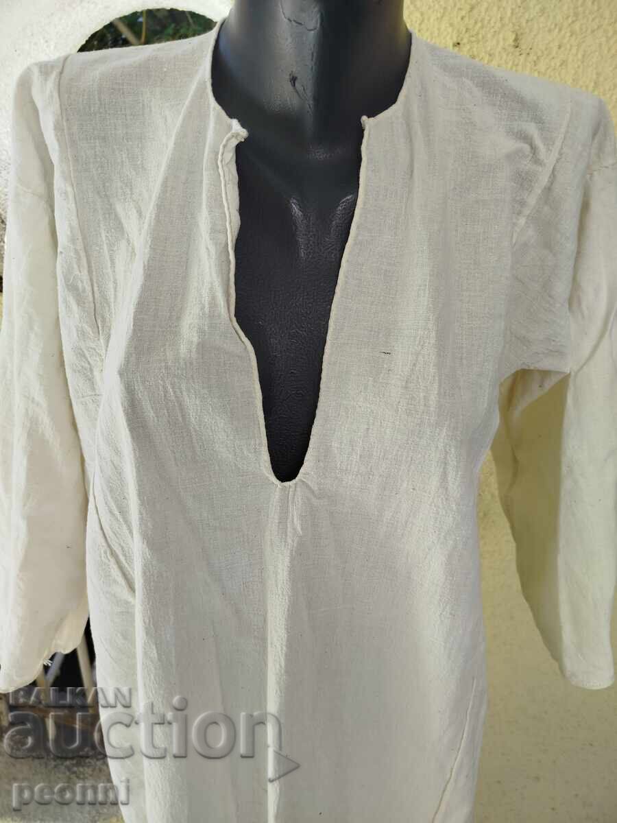 Cămașă pentru costum popular din regiunea Kjustendil cu preț 36.00 BGN | € 18.41