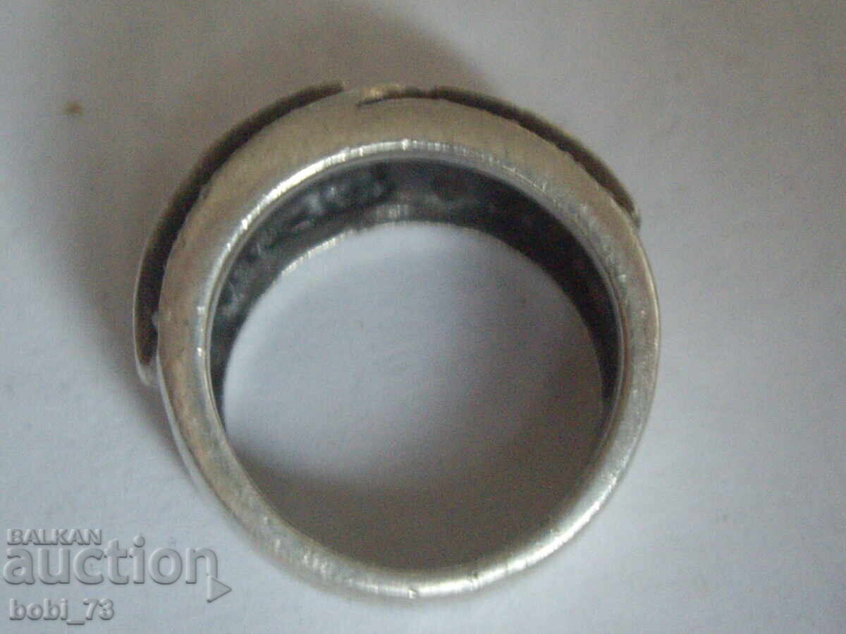 Auction  Very beautiful and interesting silver ring