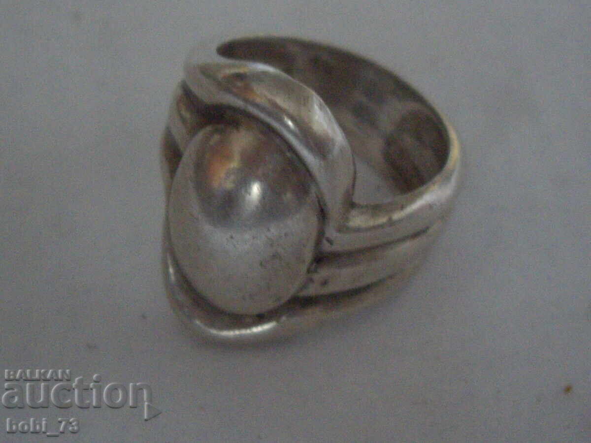 Very beautiful and interesting silver ring