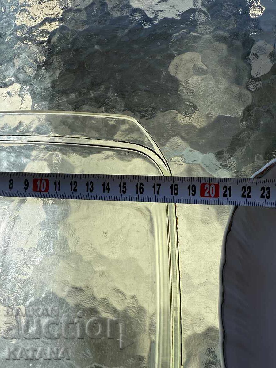 Livrarea Veselă, set de servire