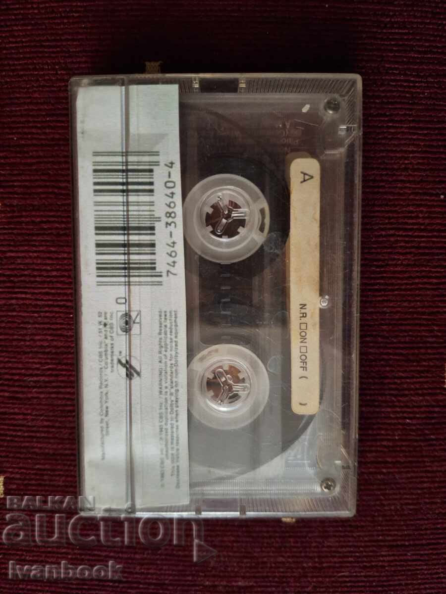 Auction  Audio cassette - Julio Iglesias