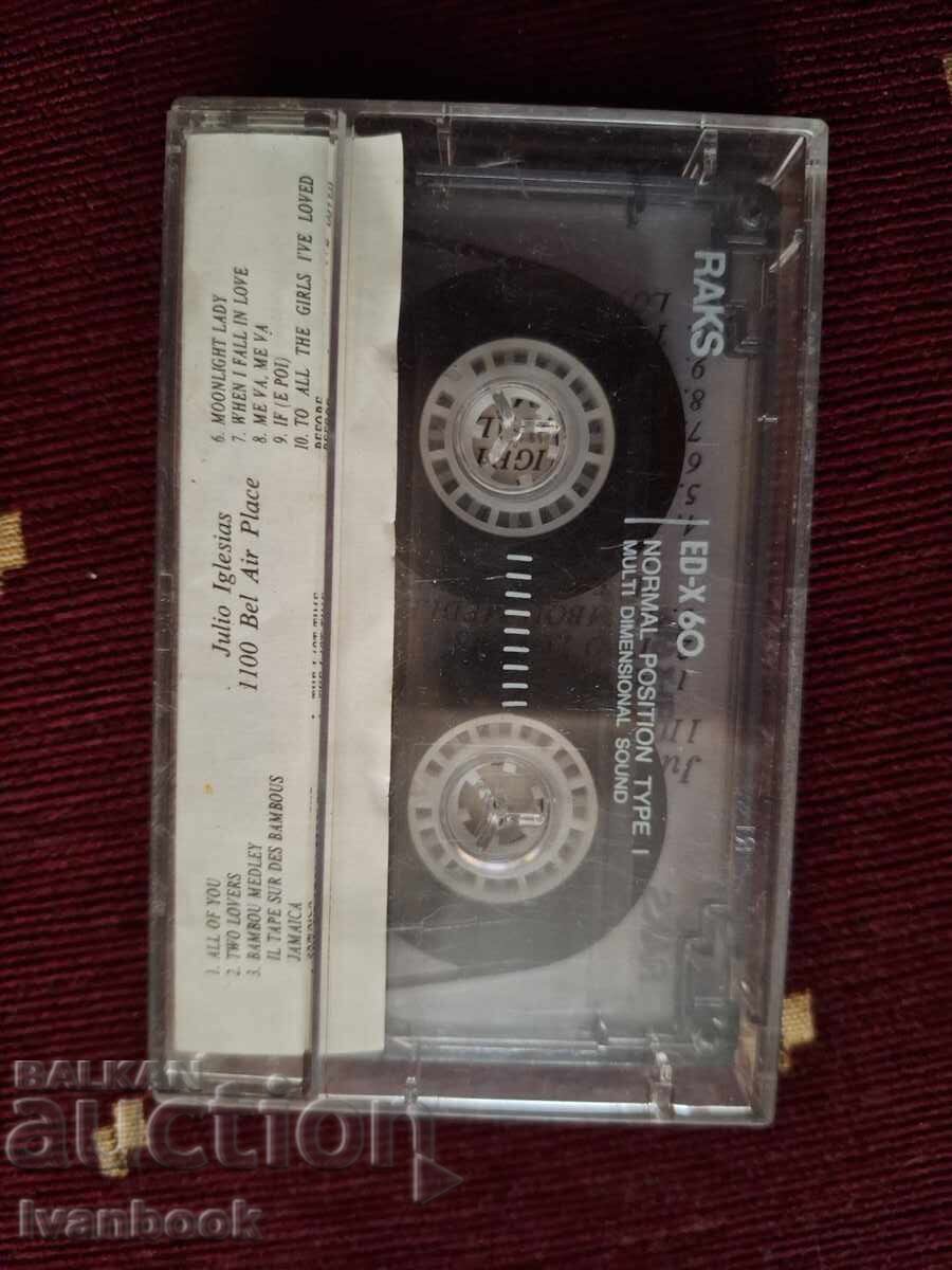 Auction  Audio cassette - Julio Iglesias