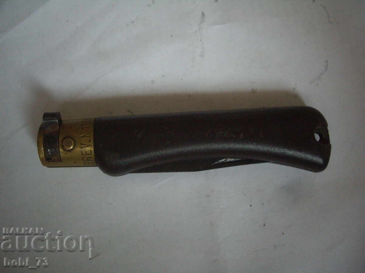 Picior vechi interesant Picior vechi interesant