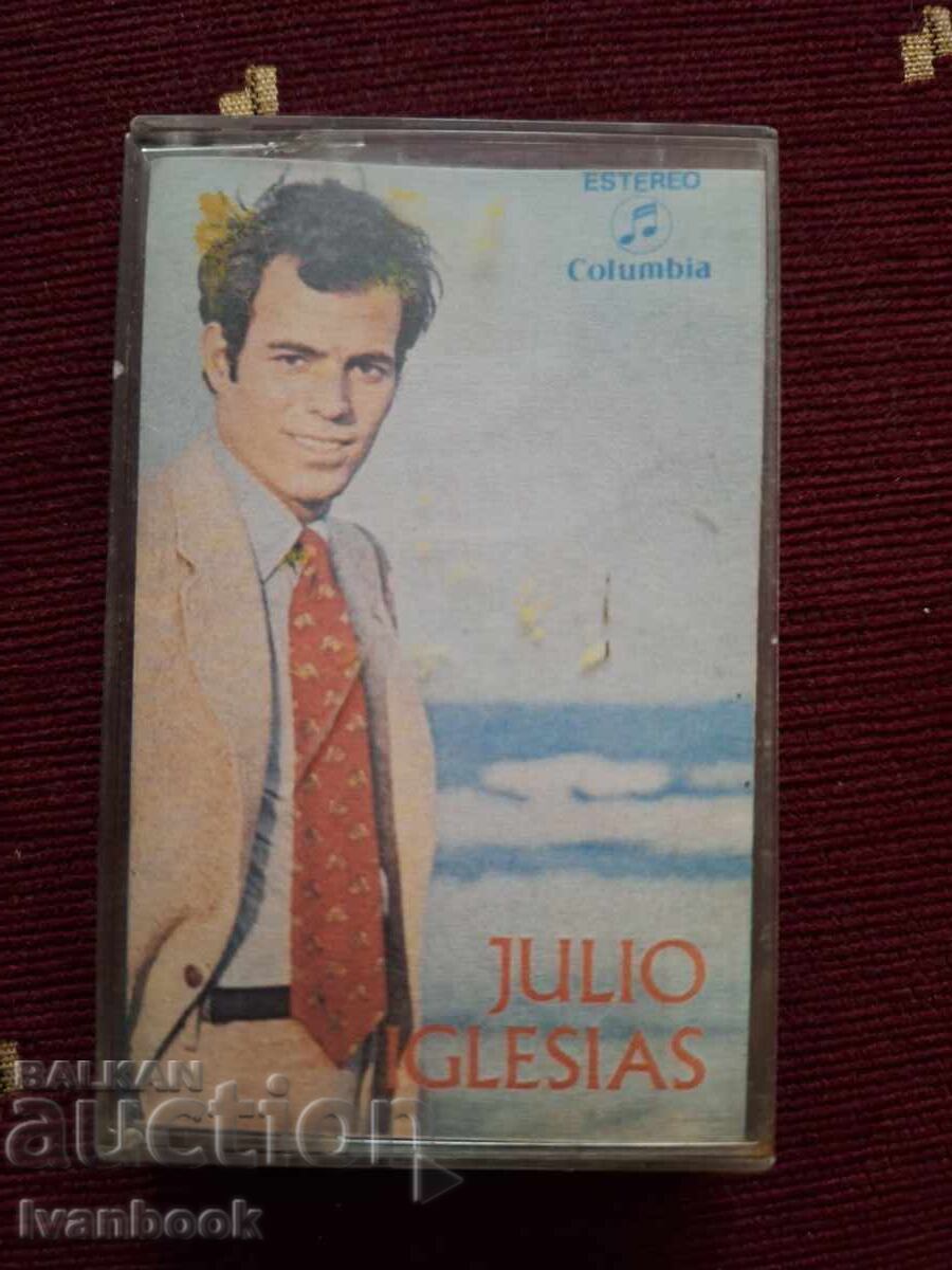Audio cassette - Julio Iglesias