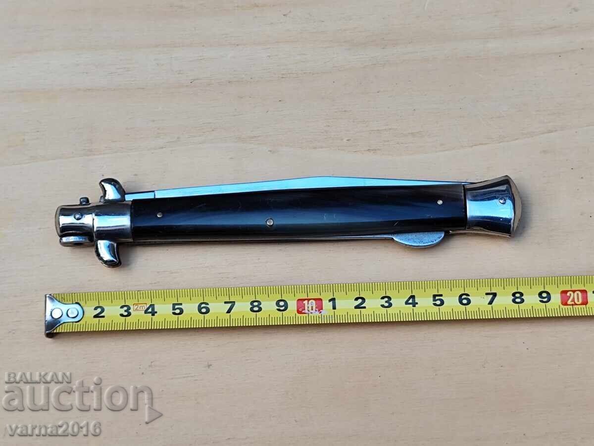 Briceag Pliabil Corn de Bivol Rezistent Robust cu preț 150.00 BGN | € 76.69